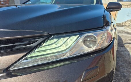 Toyota Camry, 2018 год, 3 050 000 рублей, 18 фотография