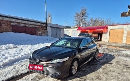 Toyota Camry, 2018 год, 3 050 000 рублей, 22 фотография