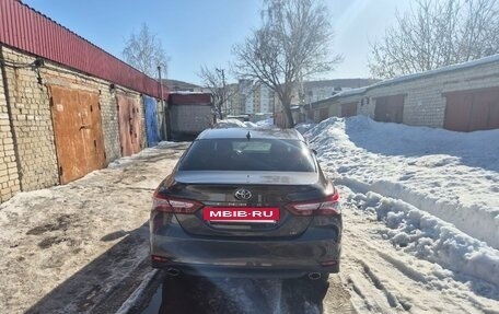 Toyota Camry, 2018 год, 3 050 000 рублей, 27 фотография