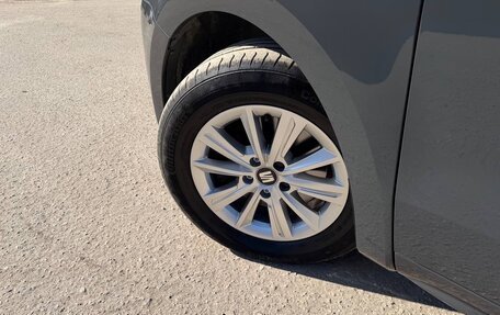 SEAT Alhambra II рестайлинг, 2020 год, 2 642 000 рублей, 5 фотография