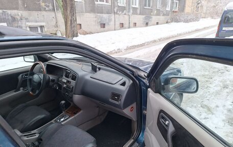 Nissan Primera II рестайлинг, 1991 год, 365 000 рублей, 7 фотография