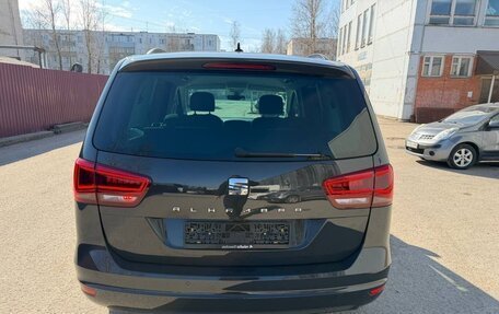 SEAT Alhambra II рестайлинг, 2020 год, 2 642 000 рублей, 10 фотография