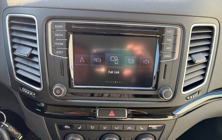 SEAT Alhambra II рестайлинг, 2020 год, 2 642 000 рублей, 26 фотография