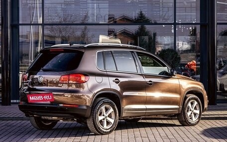 Volkswagen Tiguan I, 2015 год, 1 355 000 рублей, 6 фотография
