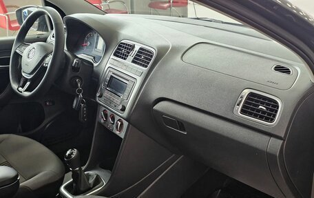 Volkswagen Polo VI (EU Market), 2016 год, 949 000 рублей, 15 фотография