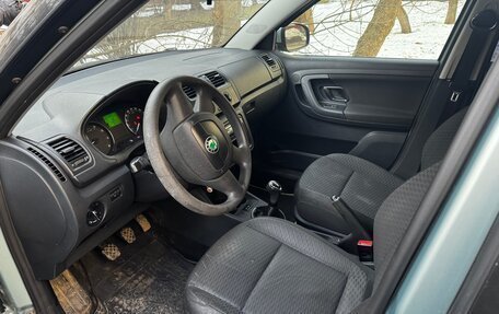 Skoda Fabia II, 2011 год, 375 000 рублей, 8 фотография