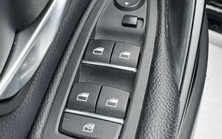 BMW 3 серия, 2018 год, 1 950 000 рублей, 24 фотография