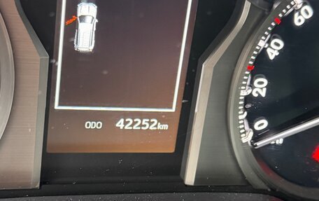 Toyota Land Cruiser Prado 150 рестайлинг 2, 2021 год, 7 100 000 рублей, 7 фотография