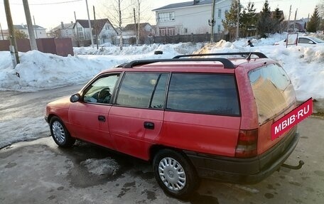 Opel Astra F, 1995 год, 100 000 рублей, 2 фотография