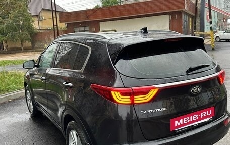 KIA Sportage IV рестайлинг, 2018 год, 2 000 000 рублей, 5 фотография