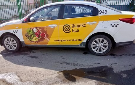 KIA Rio IV, 2019 год, 1 000 000 рублей, 4 фотография