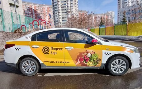 KIA Rio IV, 2019 год, 1 000 000 рублей, 3 фотография