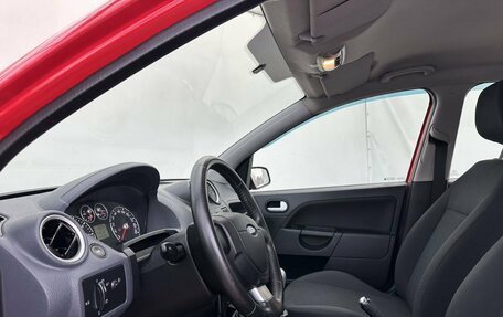 Ford Fiesta, 2006 год, 380 000 рублей, 9 фотография