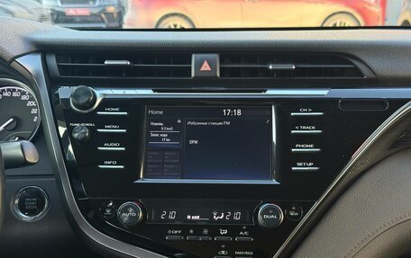 Toyota Camry, 2018 год, 2 400 000 рублей, 25 фотография