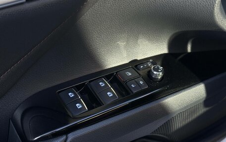 Toyota Camry, 2018 год, 2 400 000 рублей, 31 фотография