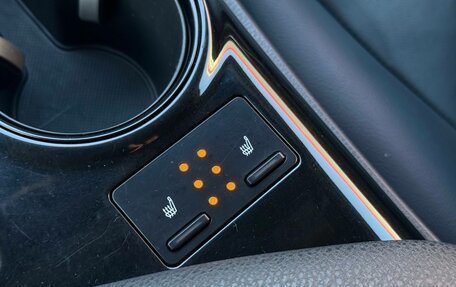 Toyota Camry, 2018 год, 2 400 000 рублей, 28 фотография