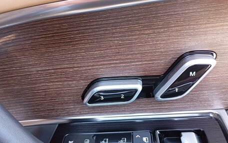 Land Rover Range Rover IV рестайлинг, 2022 год, 20 500 000 рублей, 18 фотография