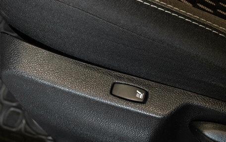 Renault Kaptur I рестайлинг, 2019 год, 1 339 000 рублей, 22 фотография