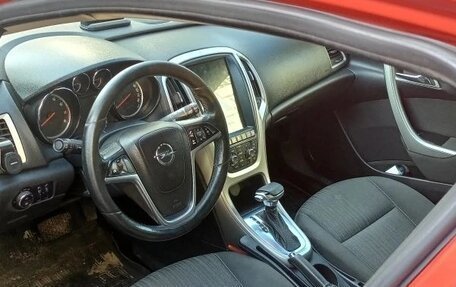 Opel Astra J, 2011 год, 580 000 рублей, 1 фотография