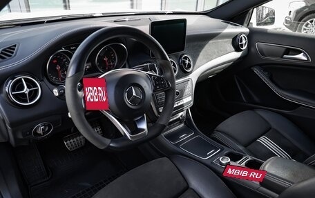 Mercedes-Benz GLA, 2017 год, 2 990 000 рублей, 12 фотография