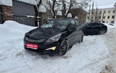 Hyundai Solaris II рестайлинг, 2014 год, 990 000 рублей, 1 фотография