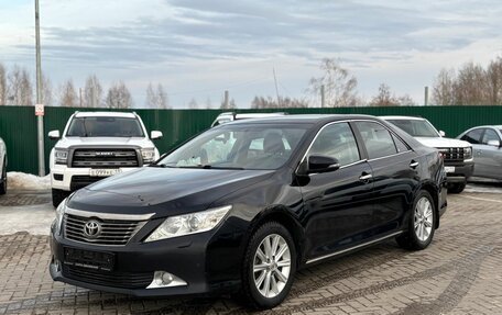 Toyota Camry, 2013 год, 1 850 000 рублей, 1 фотография