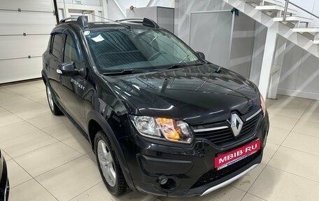 Renault Sandero II рестайлинг, 2016 год, 795 000 рублей, 1 фотография