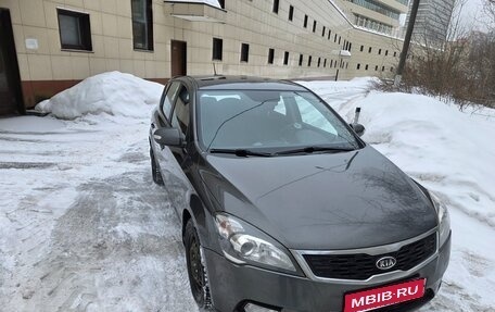 KIA cee'd I рестайлинг, 2011 год, 1 100 000 рублей, 1 фотография
