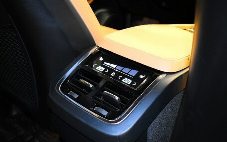 Volvo XC90 II рестайлинг, 2018 год, 3 359 000 рублей, 16 фотография