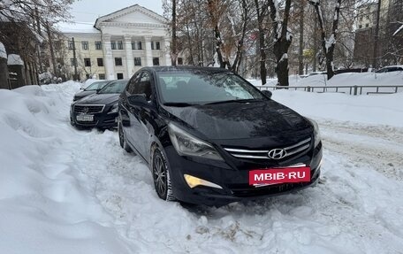 Hyundai Solaris II рестайлинг, 2014 год, 990 000 рублей, 2 фотография