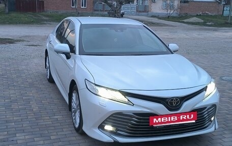 Toyota Camry, 2019 год, 2 980 000 рублей, 12 фотография