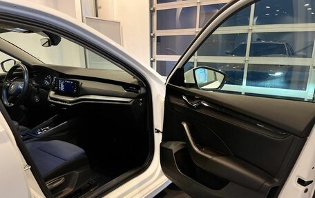 Skoda Octavia IV, 2021 год, 2 450 000 рублей, 25 фотография