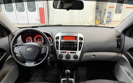 KIA cee'd I рестайлинг, 2009 год, 729 000 рублей, 5 фотография