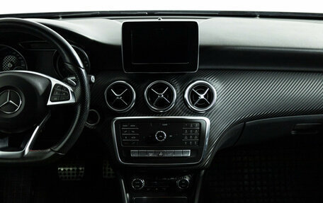 Mercedes-Benz A-Класс, 2016 год, 1 759 700 рублей, 14 фотография