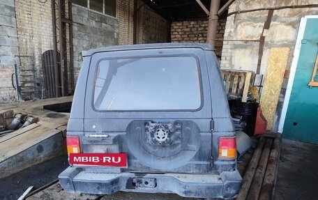 Mitsubishi Pajero III рестайлинг, 1989 год, 500 000 рублей, 2 фотография