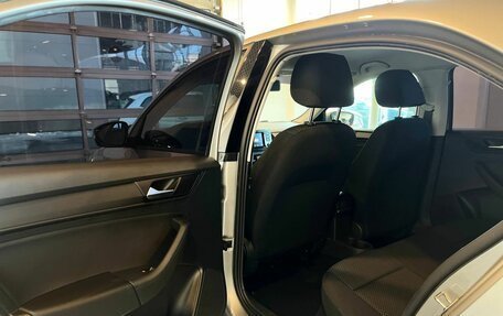 Volkswagen Polo VI (EU Market), 2021 год, 1 558 000 рублей, 23 фотография