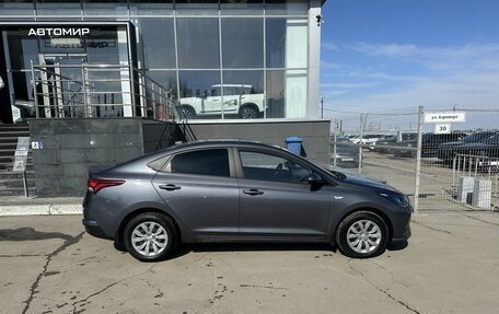 Hyundai Solaris II рестайлинг, 2021 год, 1 690 000 рублей, 4 фотография