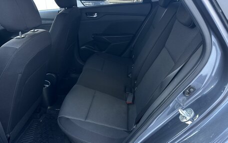 Hyundai Solaris II рестайлинг, 2021 год, 1 690 000 рублей, 11 фотография