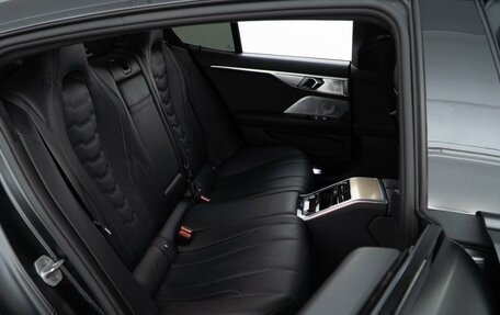 BMW 8 серия, 2020 год, 9 498 999 рублей, 7 фотография