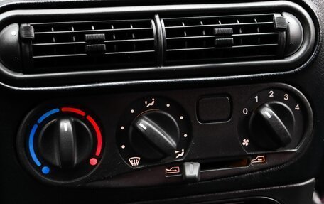 Chevrolet Niva I рестайлинг, 2015 год, 699 000 рублей, 12 фотография