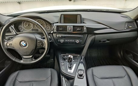 BMW 3 серия, 2013 год, 1 390 000 рублей, 8 фотография