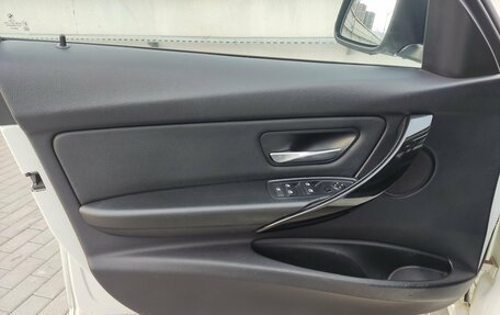 BMW 3 серия, 2013 год, 1 390 000 рублей, 16 фотография