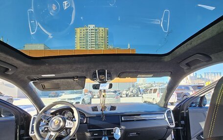 Porsche Cayenne III, 2019 год, 17 300 000 рублей, 8 фотография