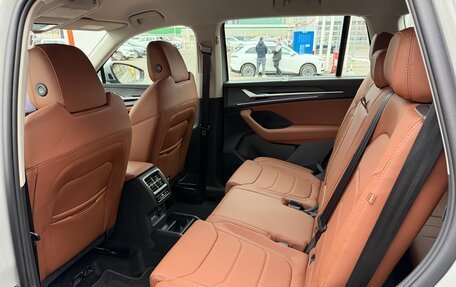 Skoda Kodiaq, 2025 год, 5 800 000 рублей, 37 фотография