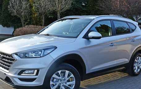 Hyundai Tucson III, 2020 год, 2 000 000 рублей, 2 фотография