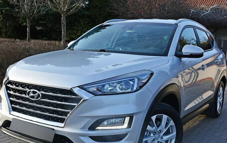 Hyundai Tucson III, 2020 год, 2 000 000 рублей, 21 фотография