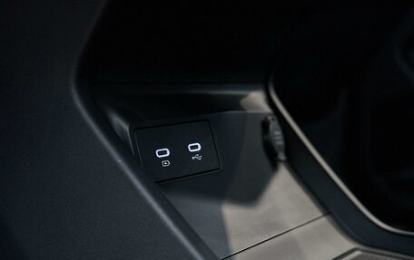 Geely Atlas, 2025 год, 4 080 990 рублей, 29 фотография