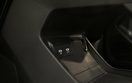 Geely Atlas, 2025 год, 3 760 990 рублей, 21 фотография