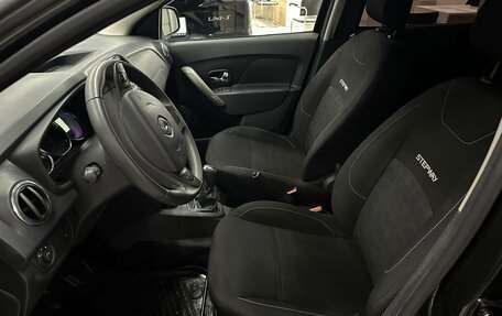 Renault Sandero II рестайлинг, 2016 год, 795 000 рублей, 17 фотография