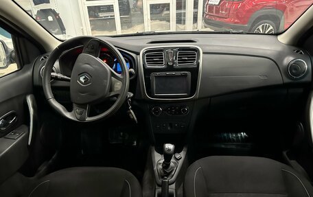 Renault Sandero II рестайлинг, 2016 год, 795 000 рублей, 18 фотография